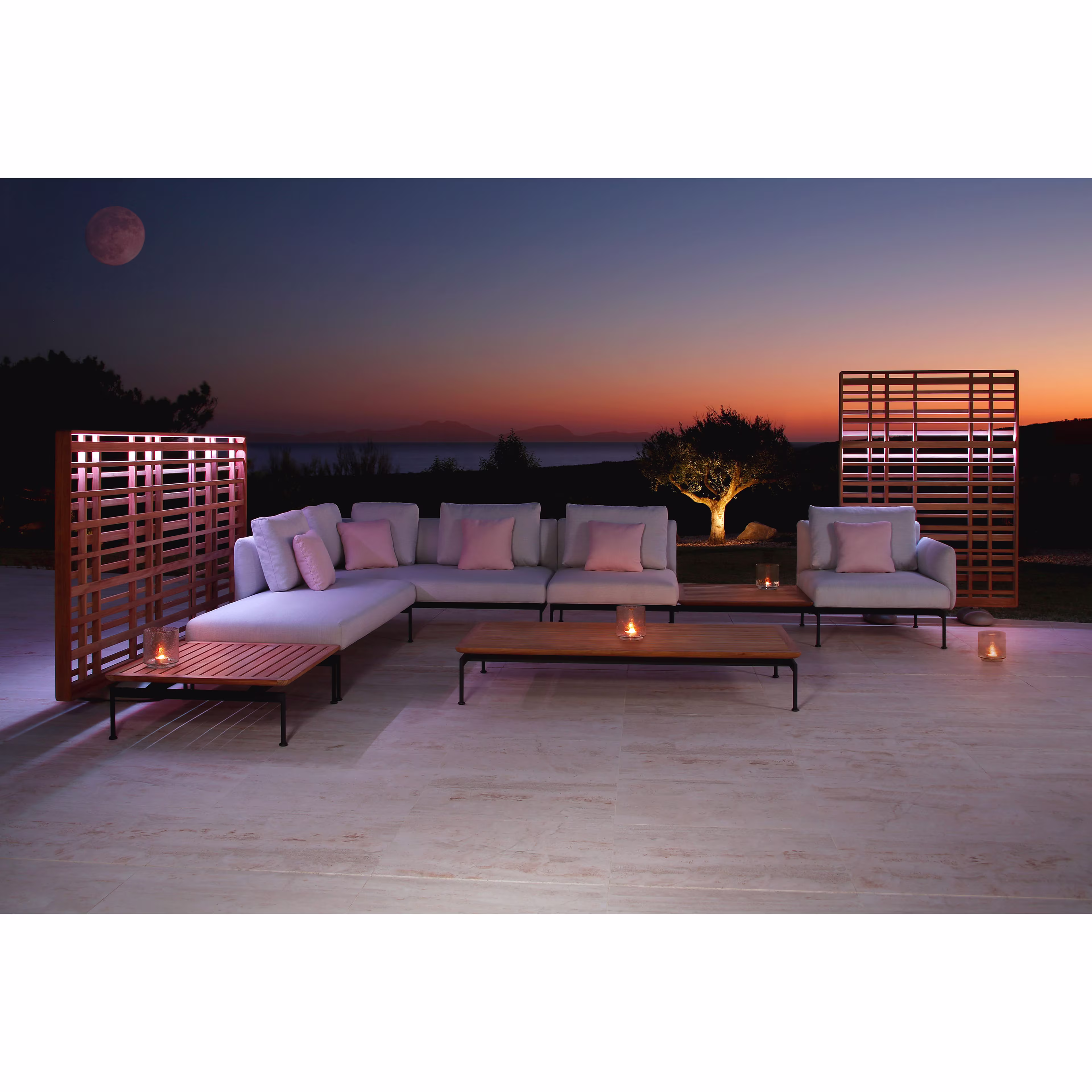 Barlow Tyrie Layout 7-Piece Outdoor Sectional Set