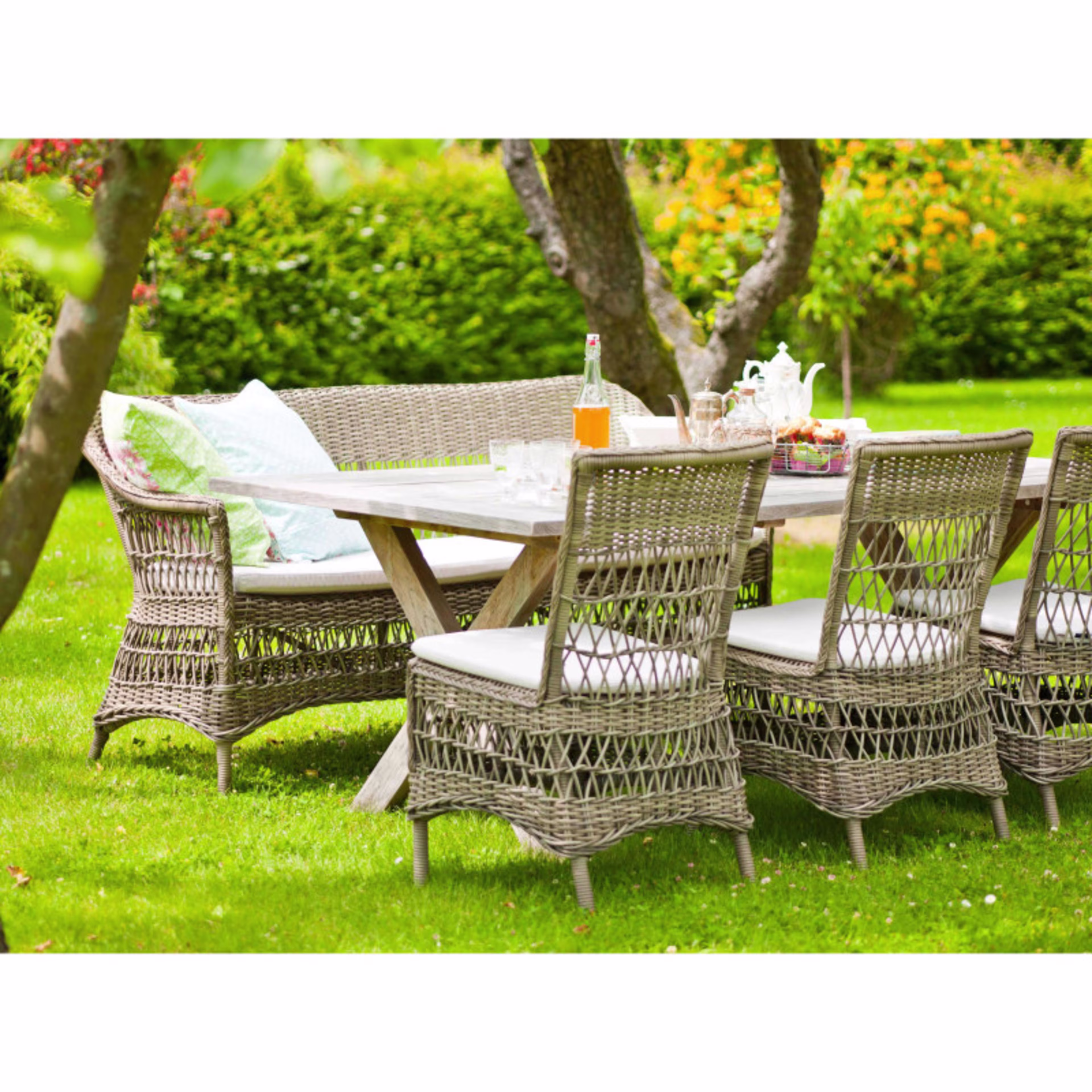 Sika Design Georgia Garden Charlot Woven Sofa