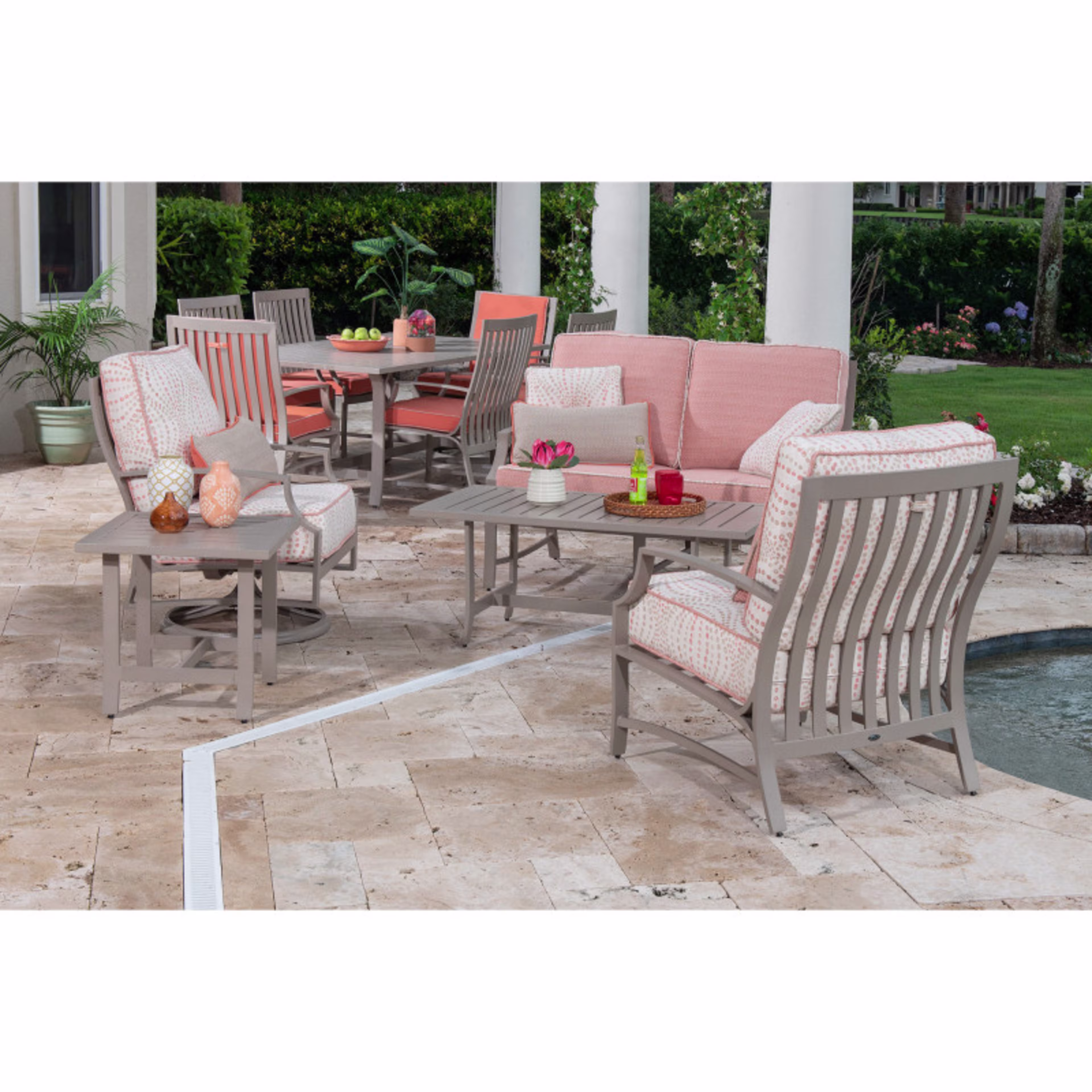 Woodard Seal Cove Aluminum Swivel Lounge Chair