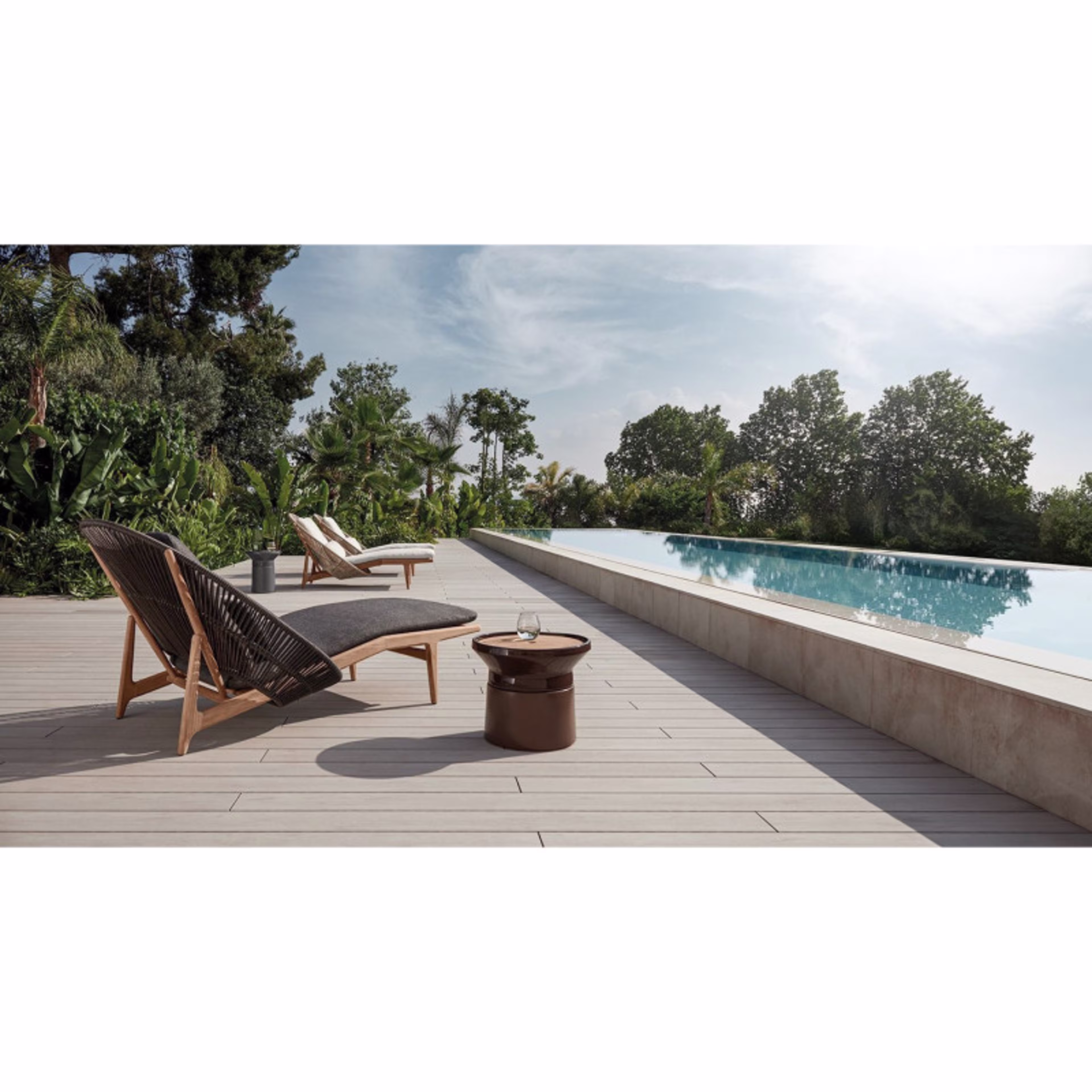 Gloster Bora Teak Lounger
