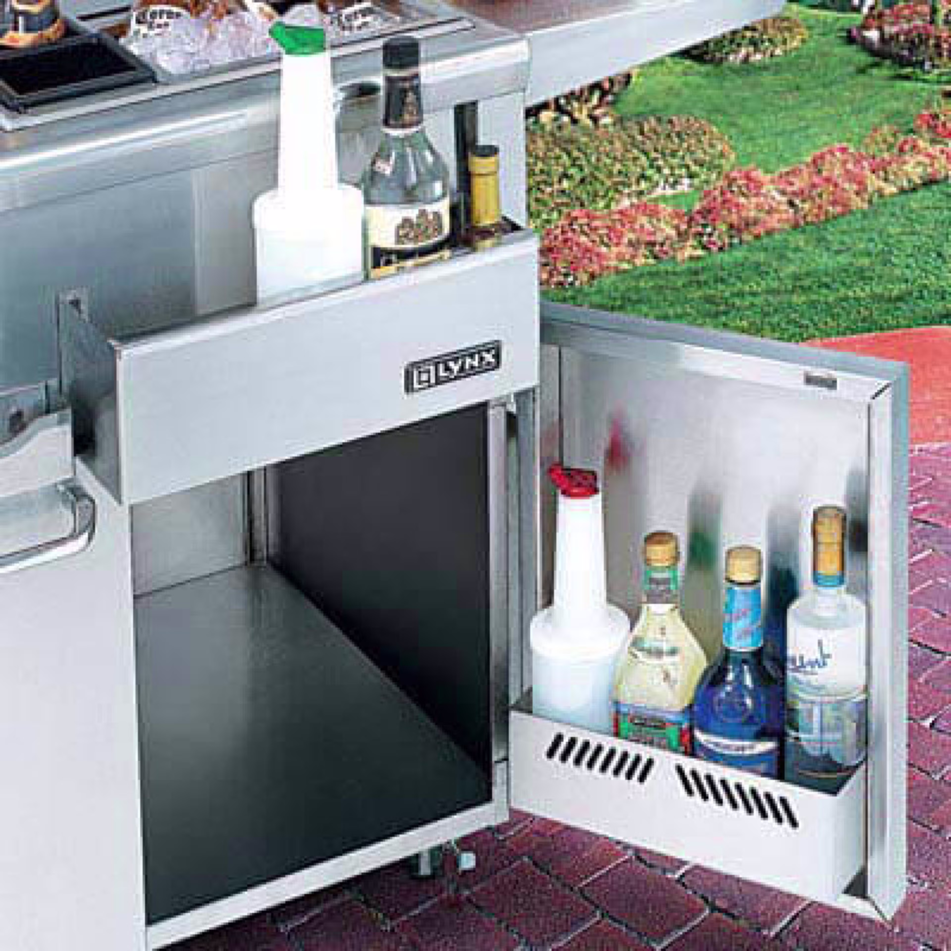 Lynx Grills Professional Stainless Steel Freestanding Cocktail Station