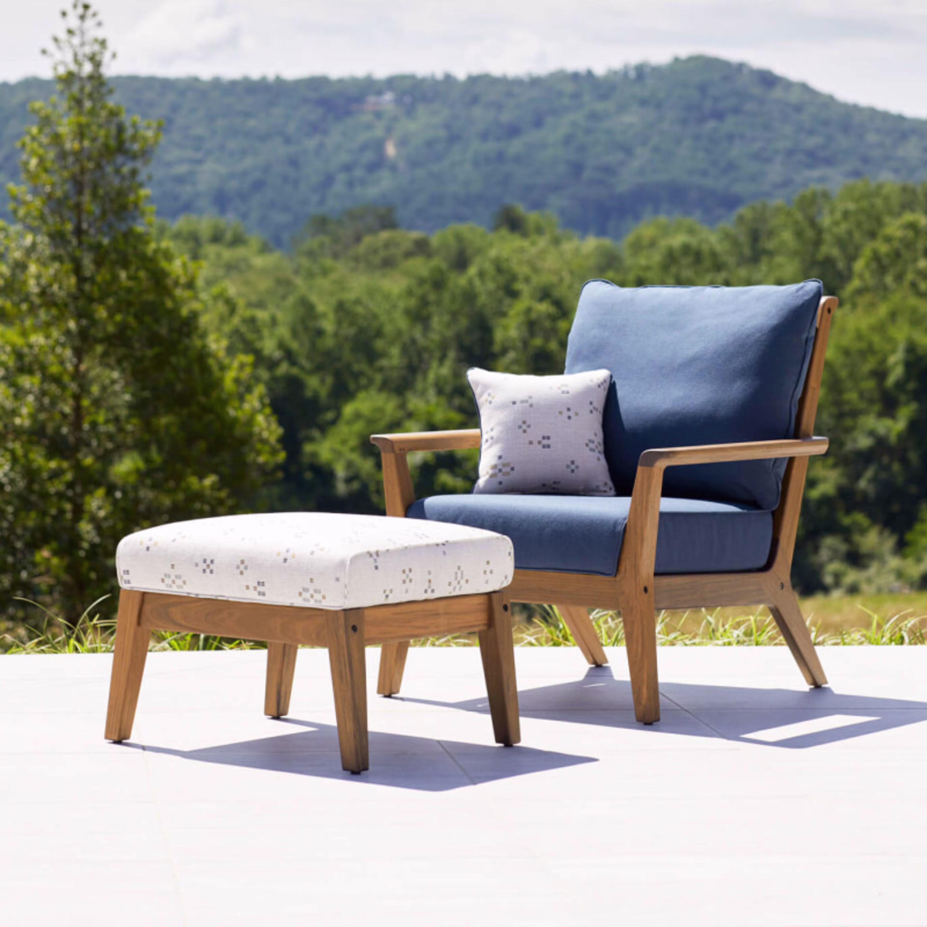 Jensen Outdoor Sky Ipe Wood Ottoman