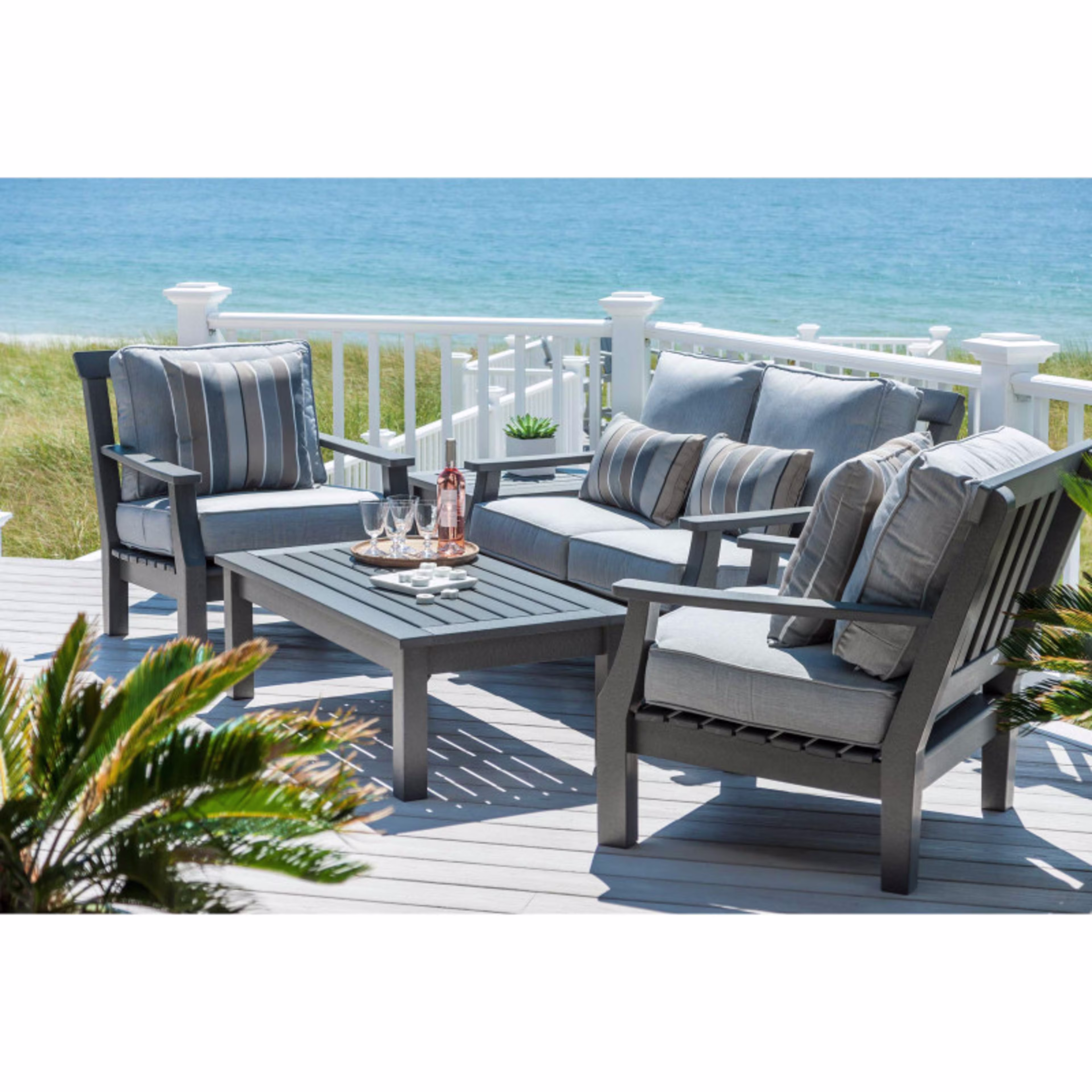 Seaside Casual Nantucket Recycled Polymer Lounge Chair