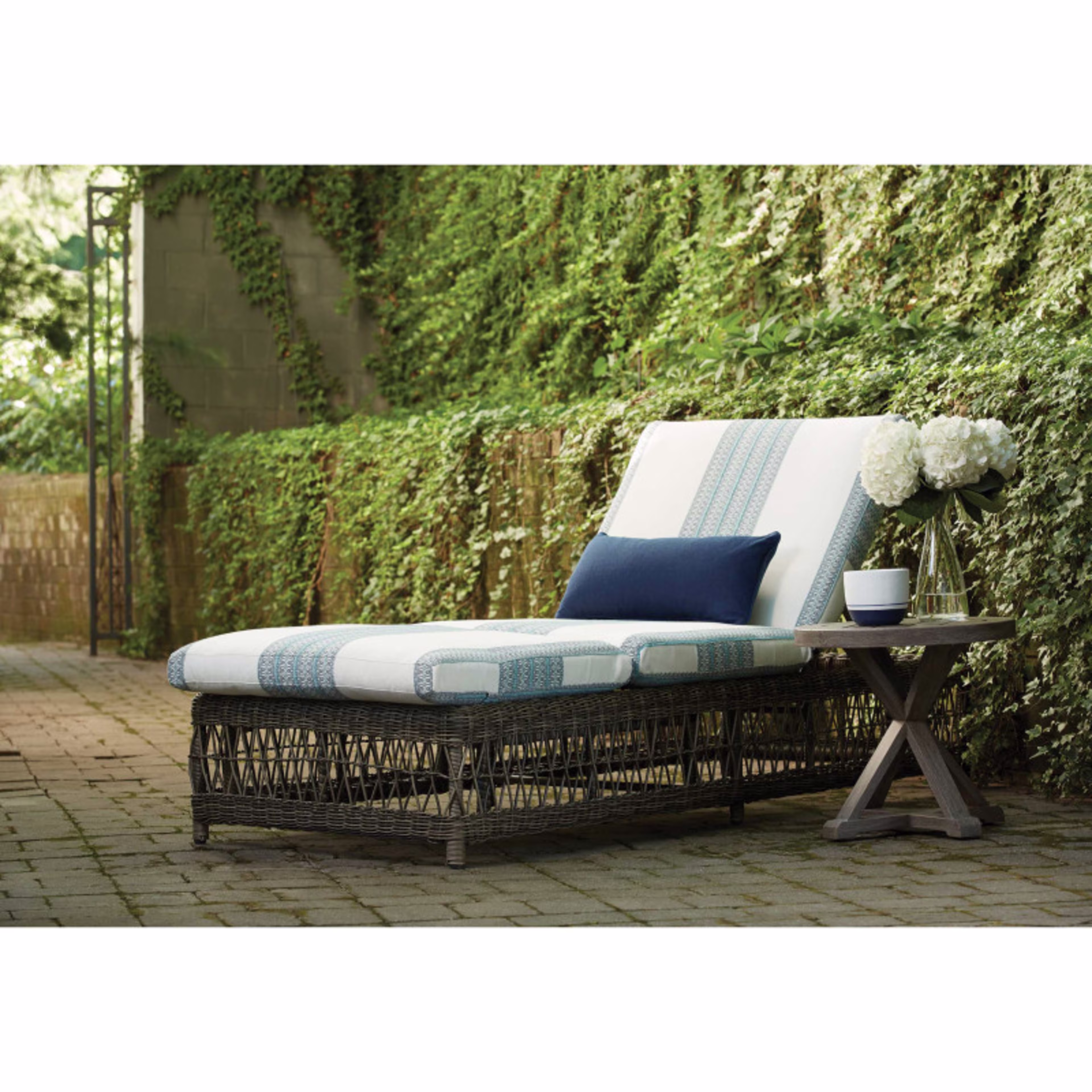 Lane Venture Mystic Harbor Adjustable Woven Chaise Lounge