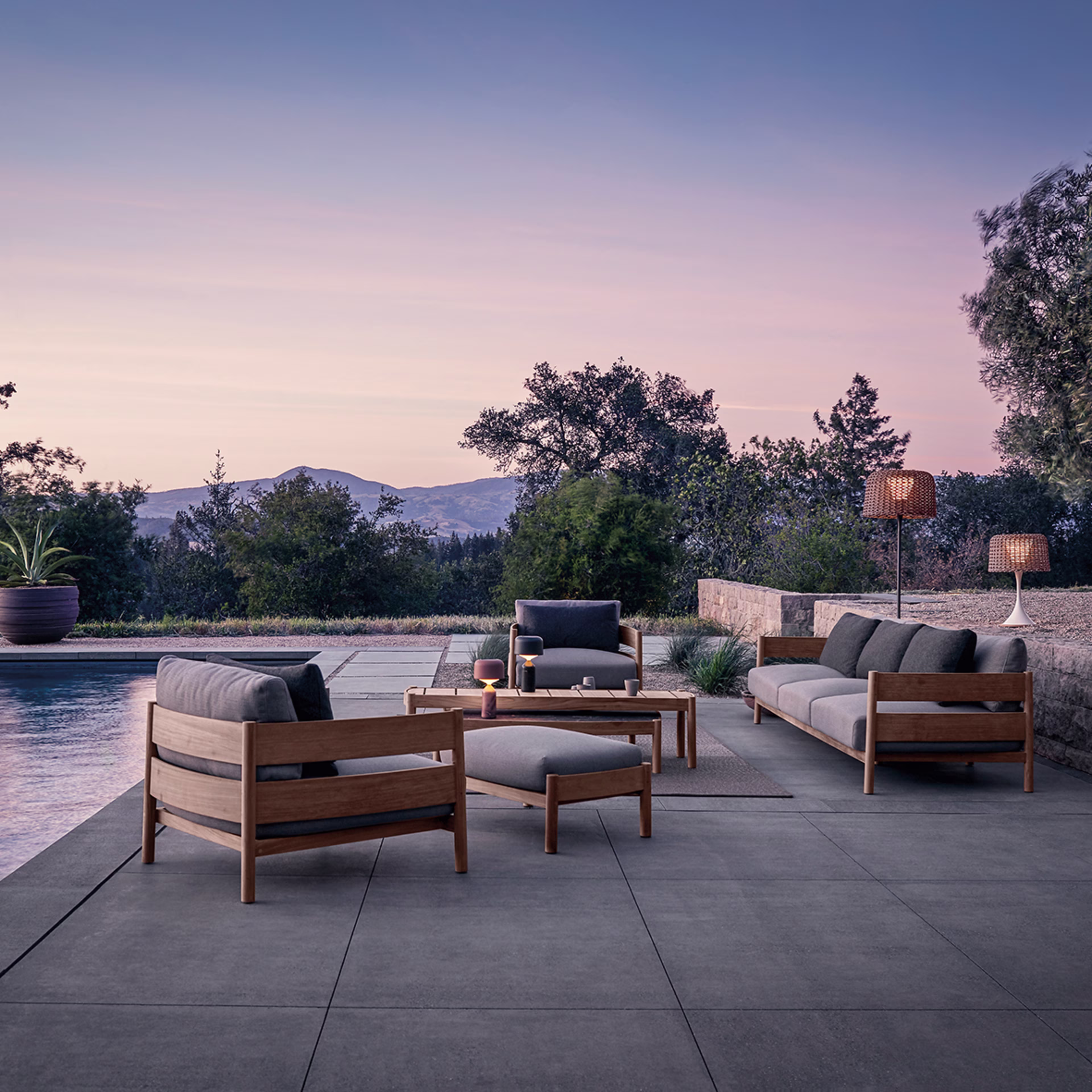 Gloster Haven 6-Piece Outdoor Lounging Set
