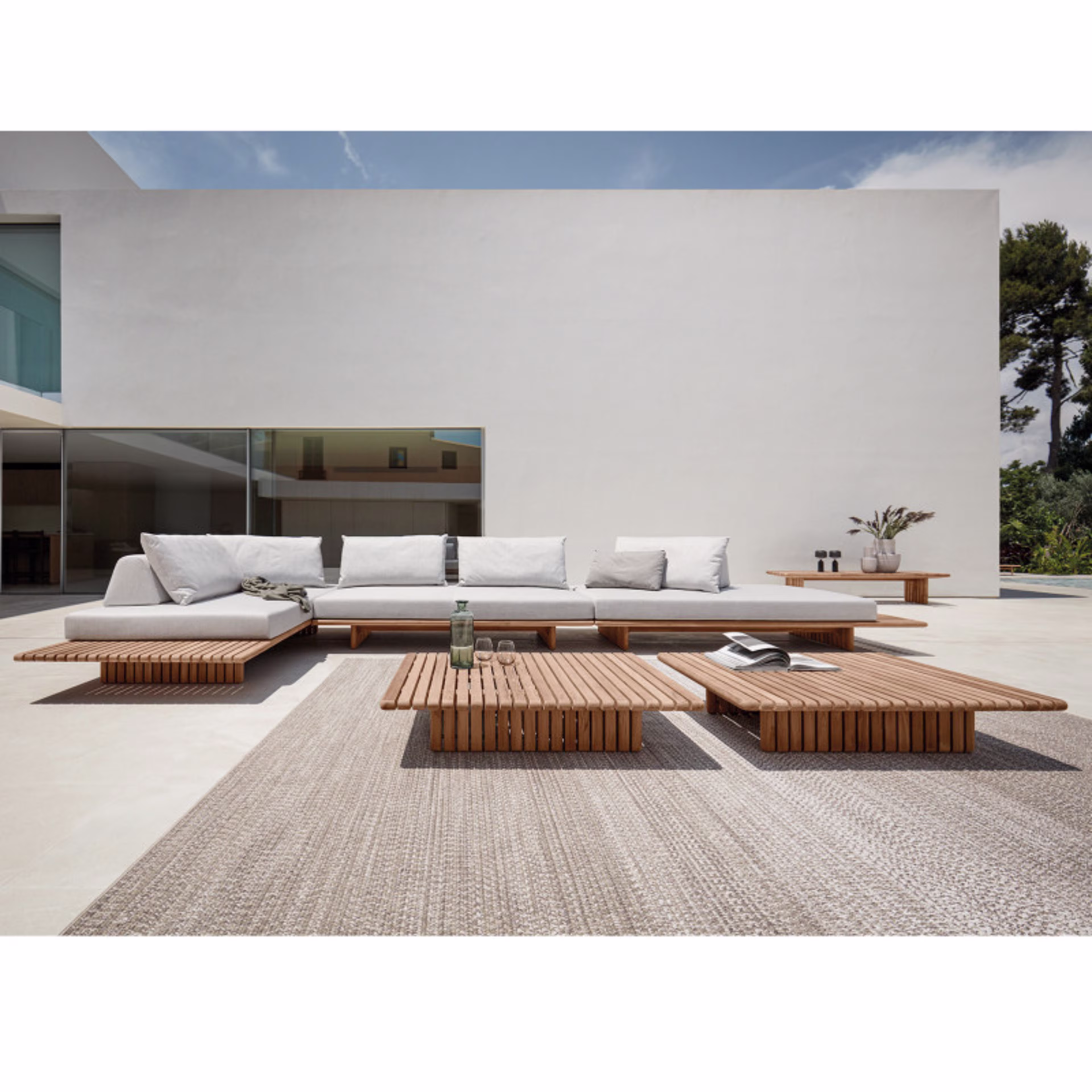 Gloster Deck 7-Piece Outdoor Sectional Set