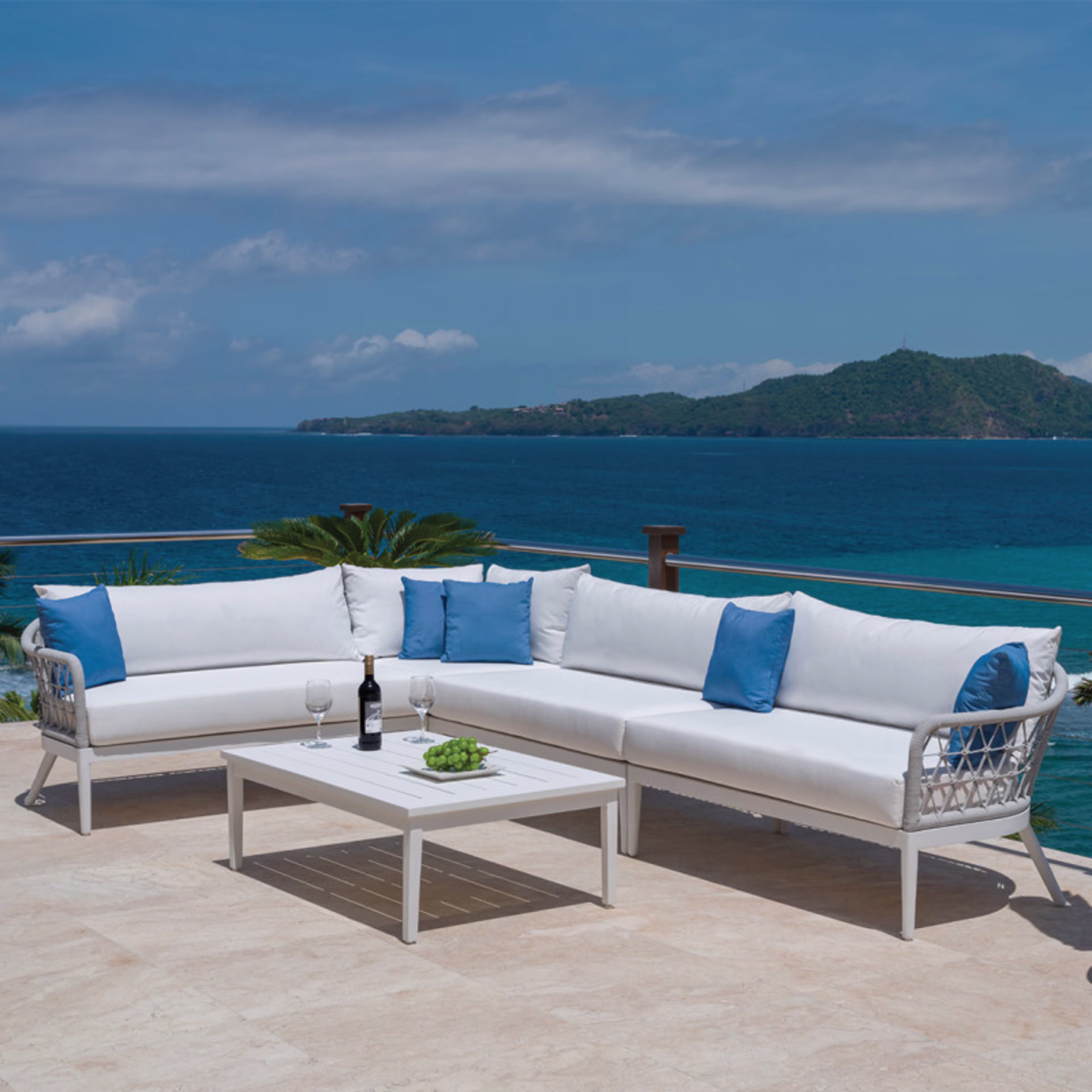 Kingsley Bate Nevis Outdoor Sectional Sofa
