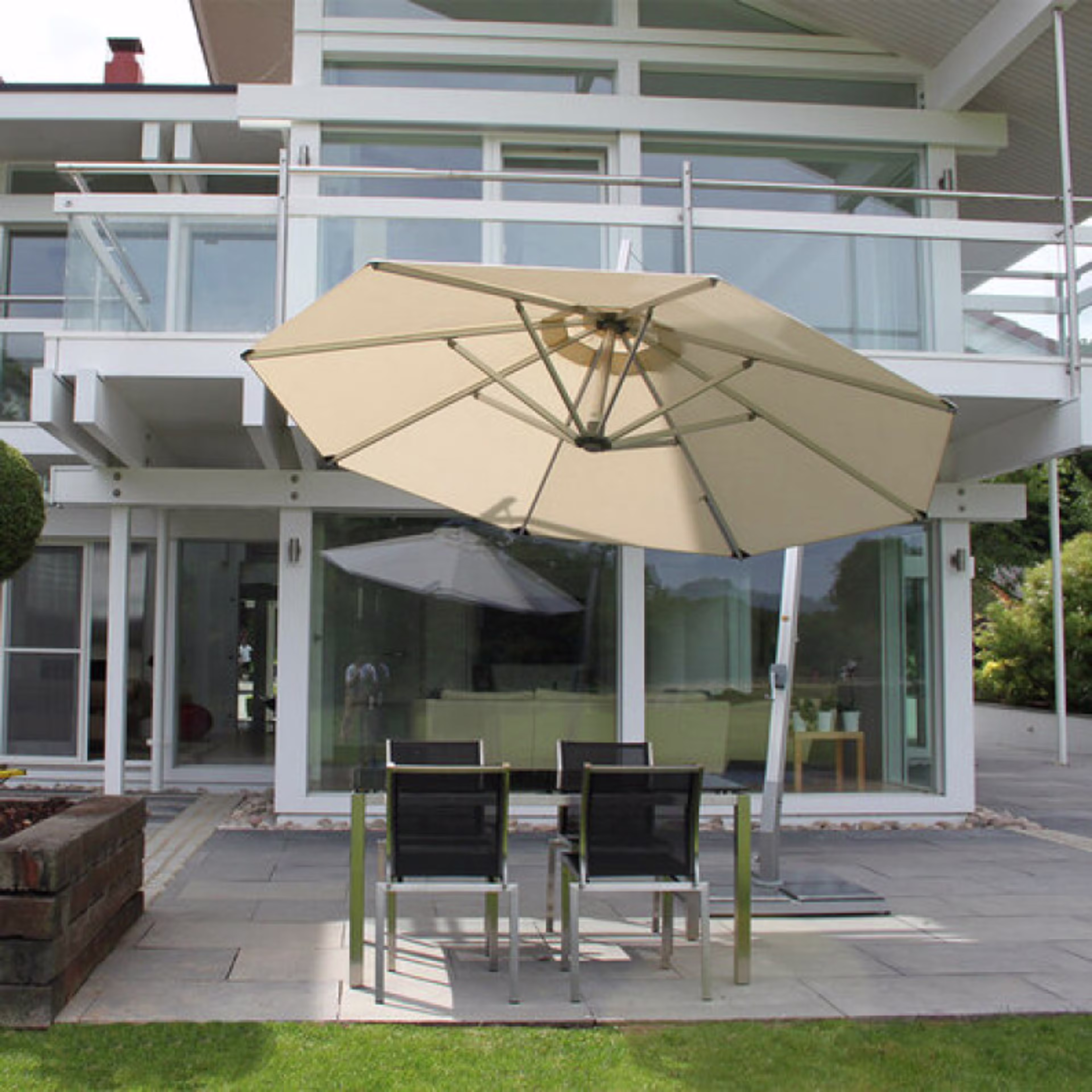 Bambrella Side Wind Santa Ana 10' Round Aluminum Cantilever Patio Umbrella