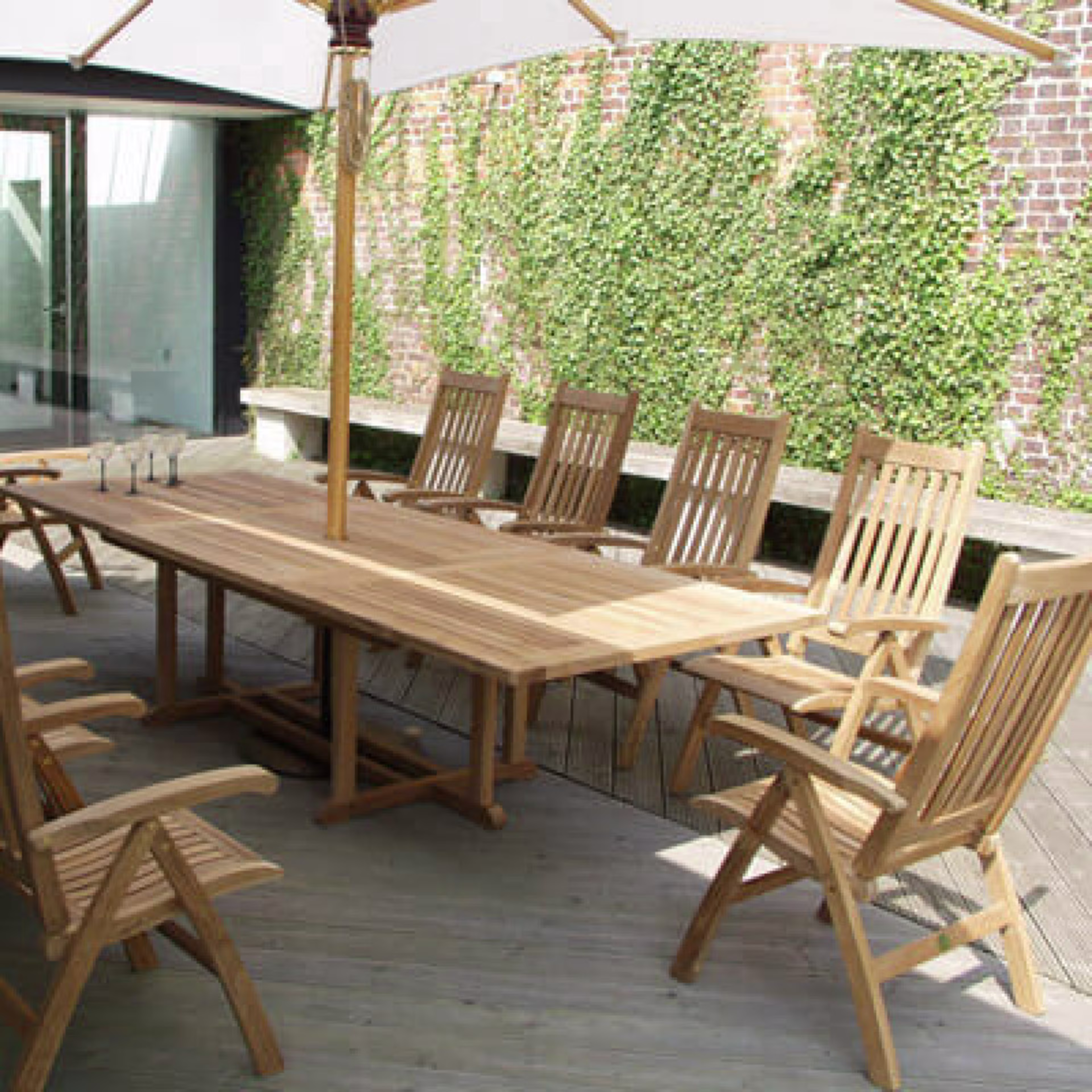 Barlow Tyrie Arundel 80" - 113" Teak Extending Rectangular Dining Table