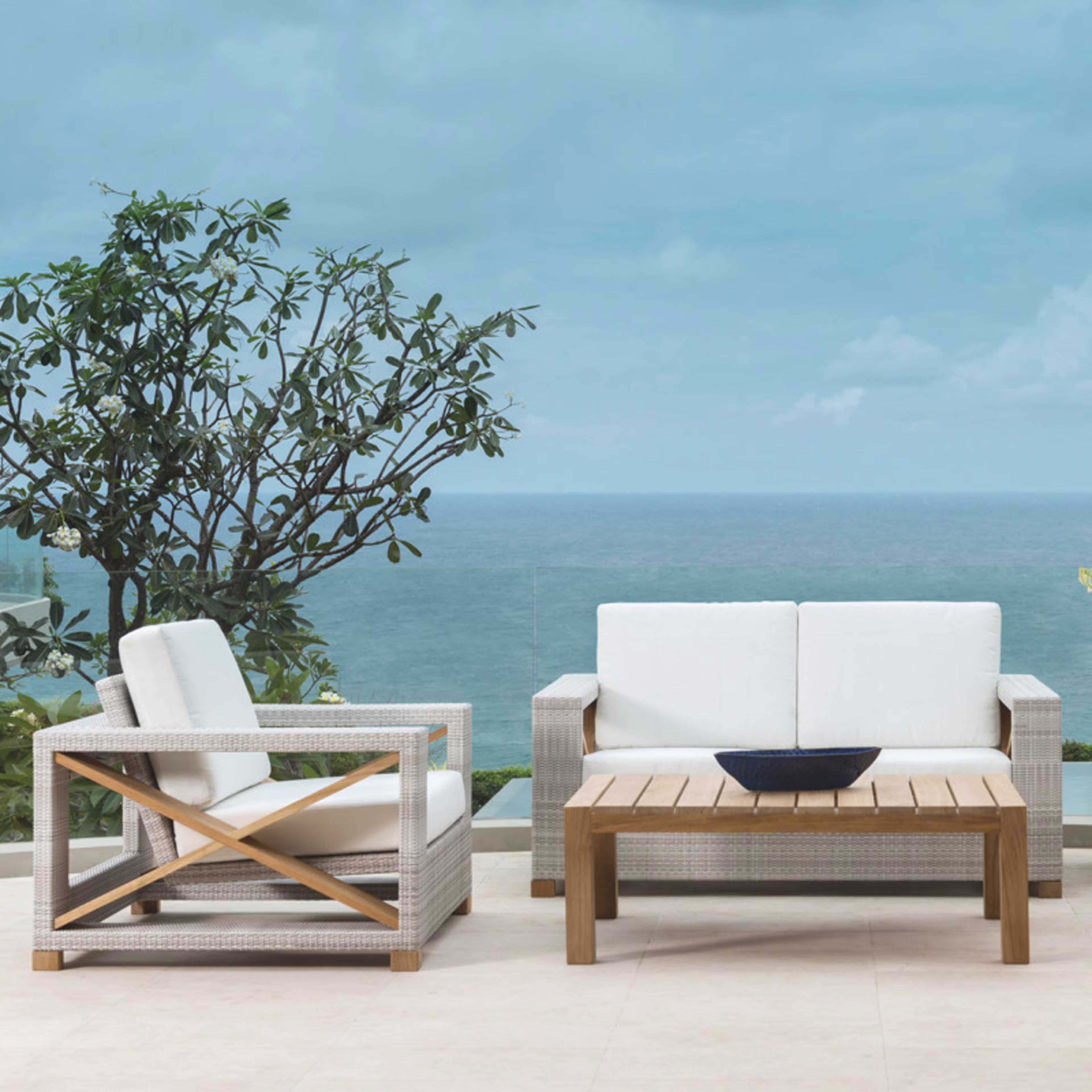 Kingsley Bate Jupiter Woven Settee