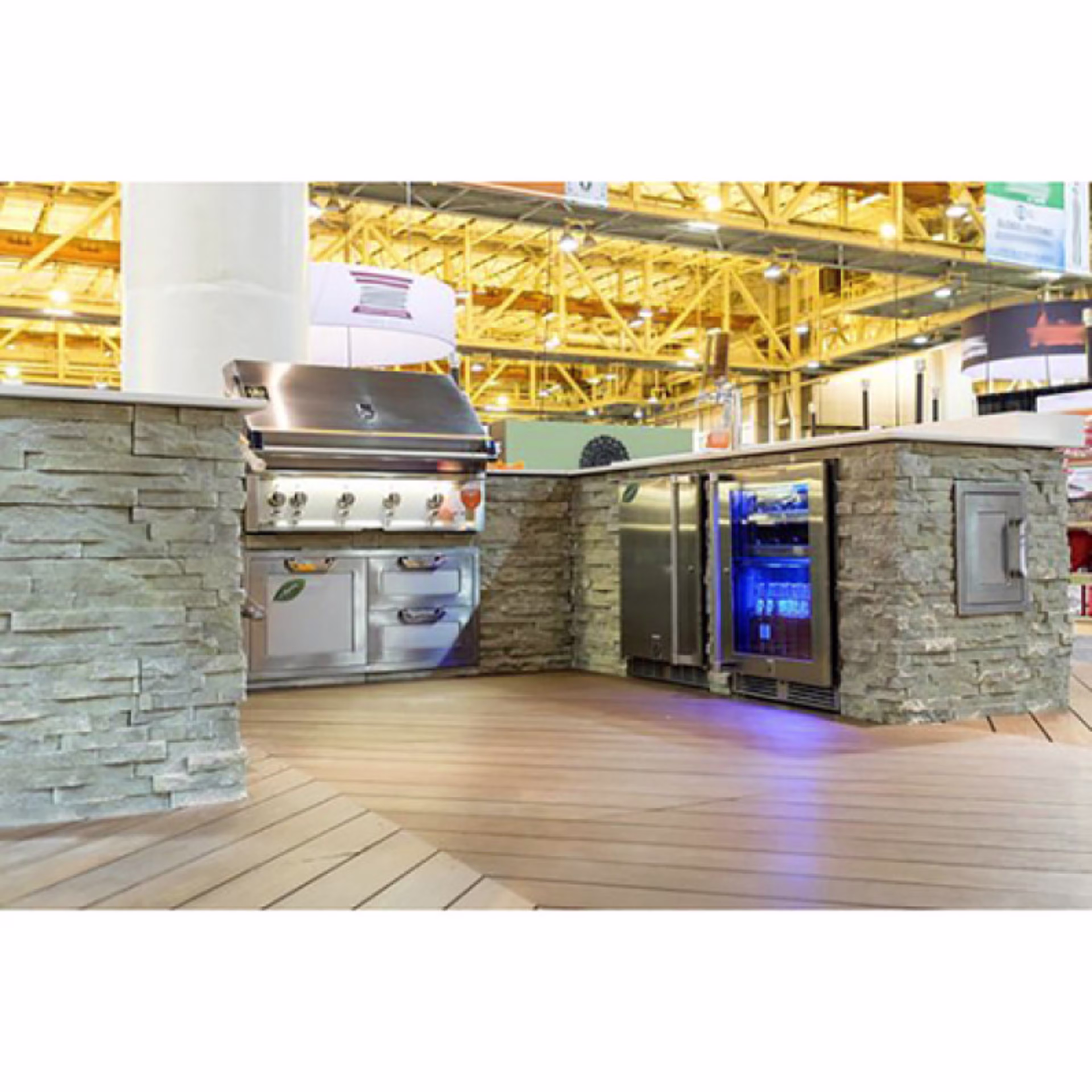 Hestan 24" Undercounter Outdoor Refrigerator