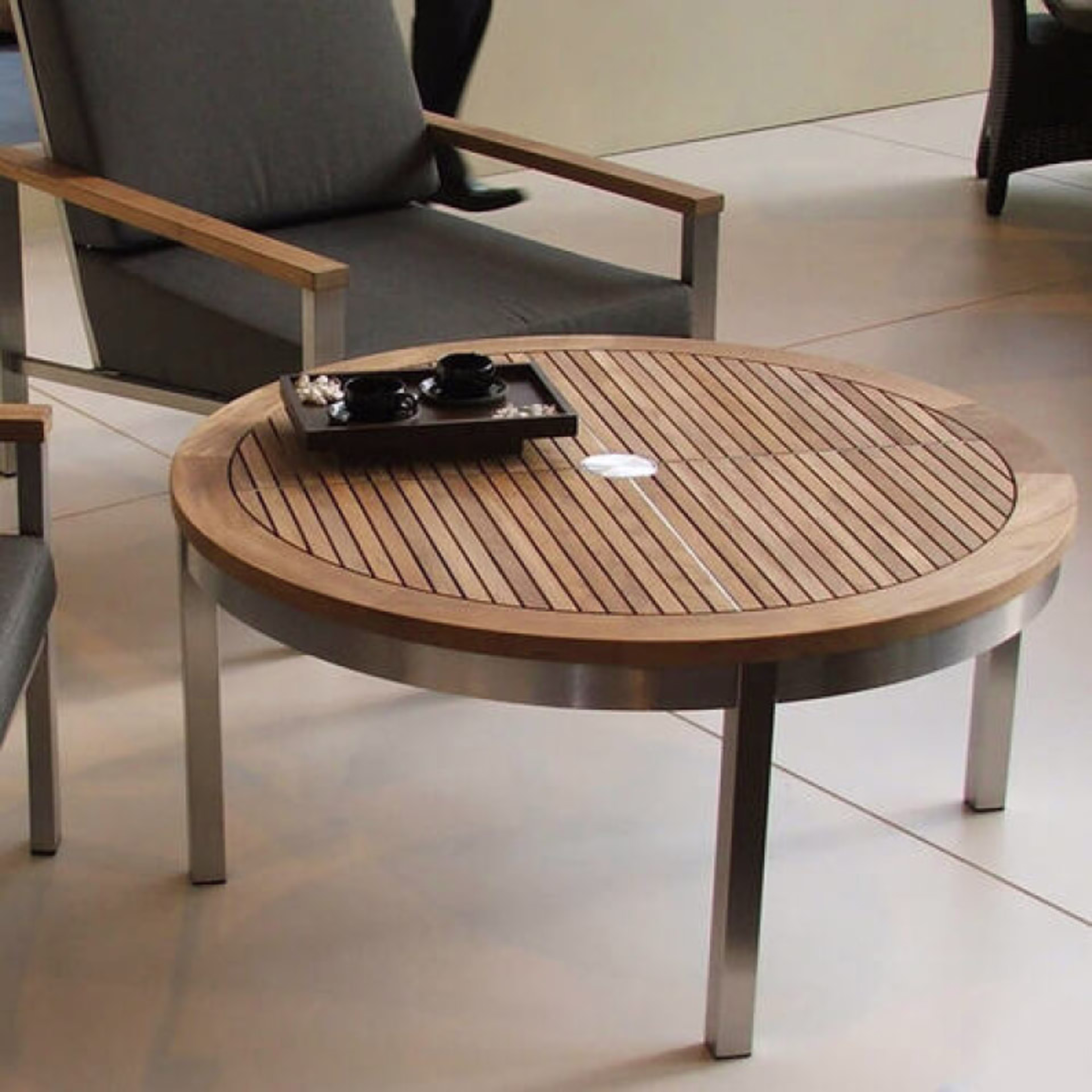 Barlow Tyrie Equinox 40" Stainless Steel Round Conversation Table