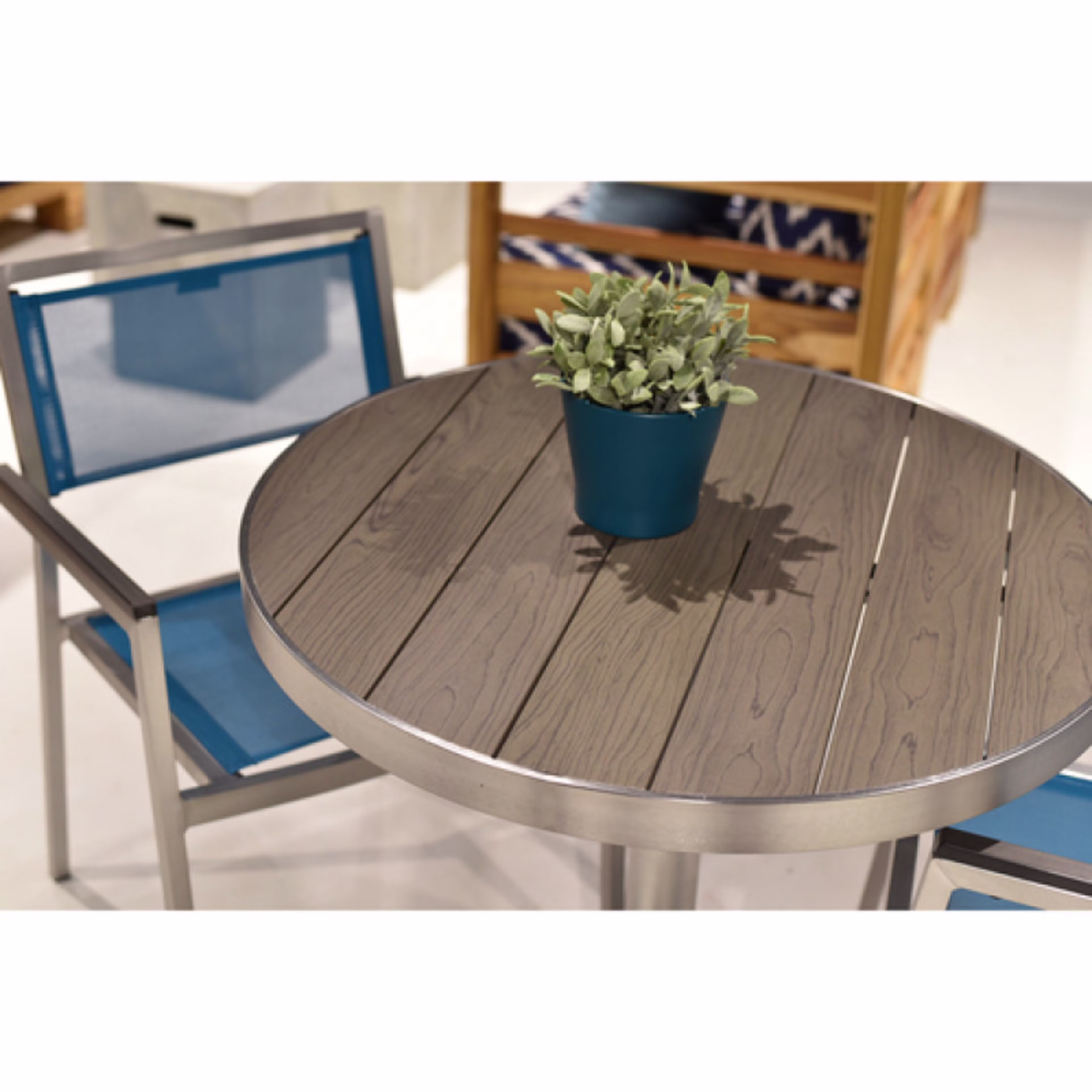 Kannoa Sicilia 28" Alumawood Round Pedestal Bar Table