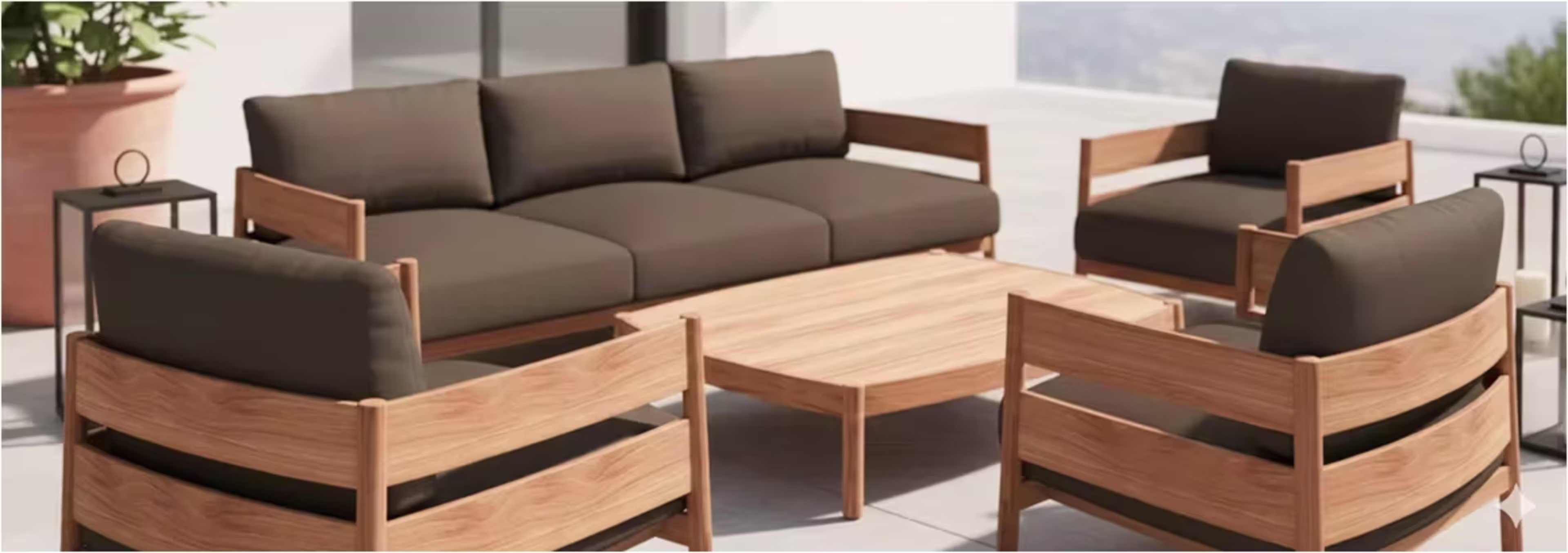 Why Invest in Luxury Teak Outdoor Furniture?