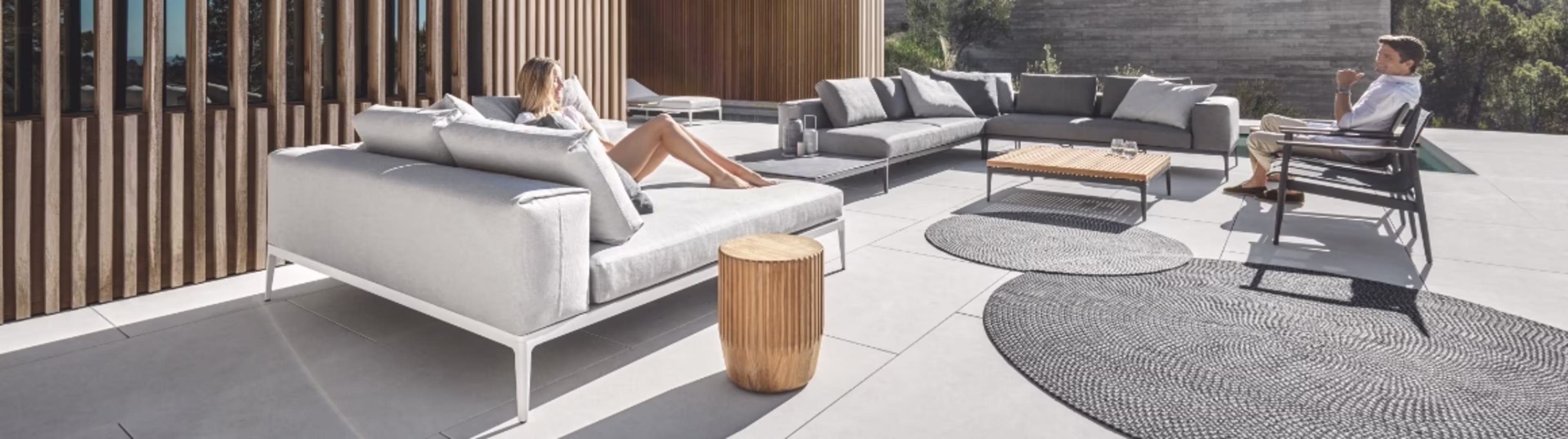 2022’s Color Forecast: Neutral & White Patio Furniture and Accessories