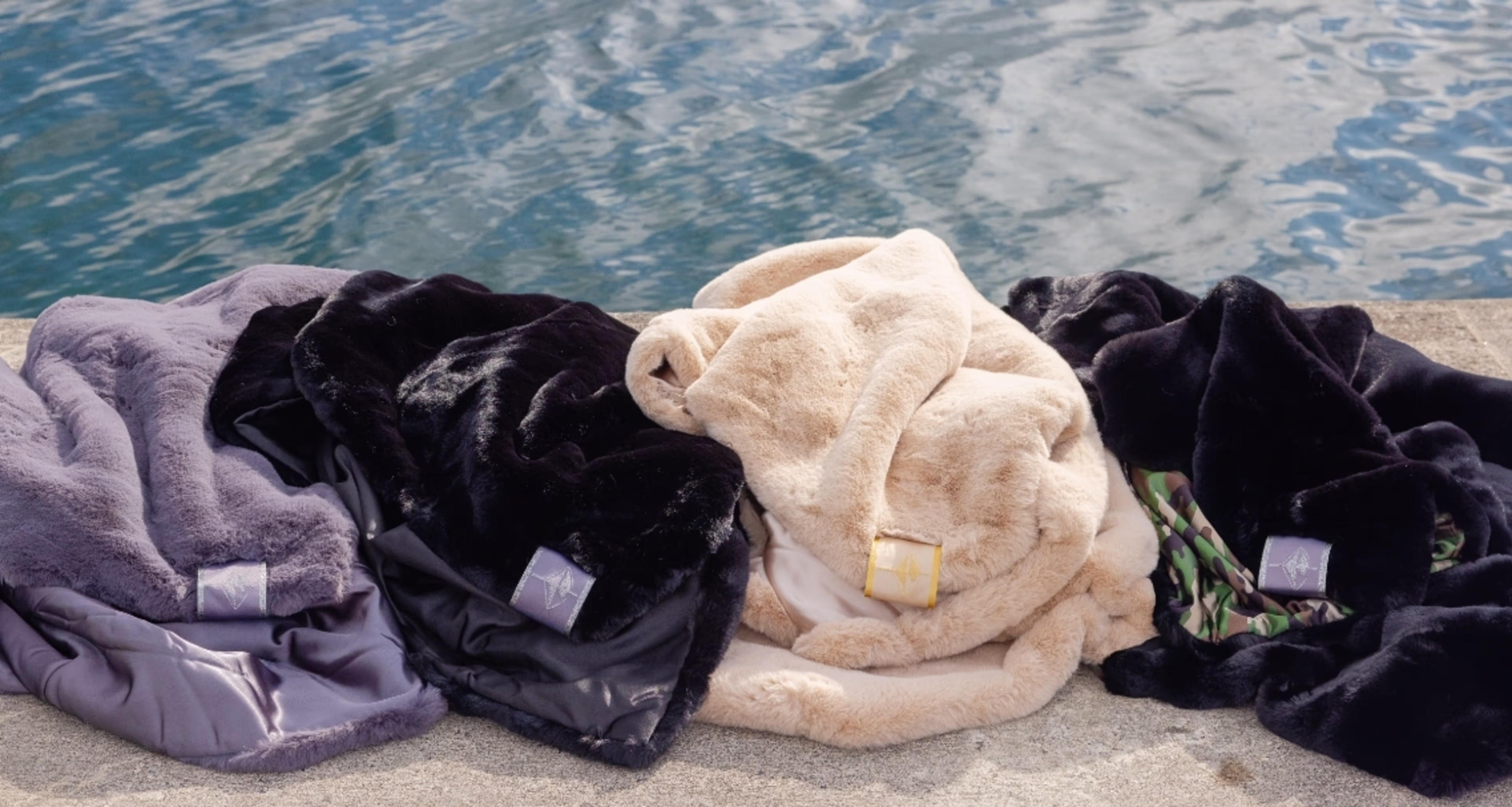 <p>Working with fashion consultants, Pretty Rugged founder Tracy Slocum created the world’s first waterproof throw blanket with luxe faux fur on one side and waterproof, windproof, washable RuggedTex® fabric on the other. Pretty Rugged blankets feature modern, easy-care materials designed to provide years of luxury, performance and style.</p>
