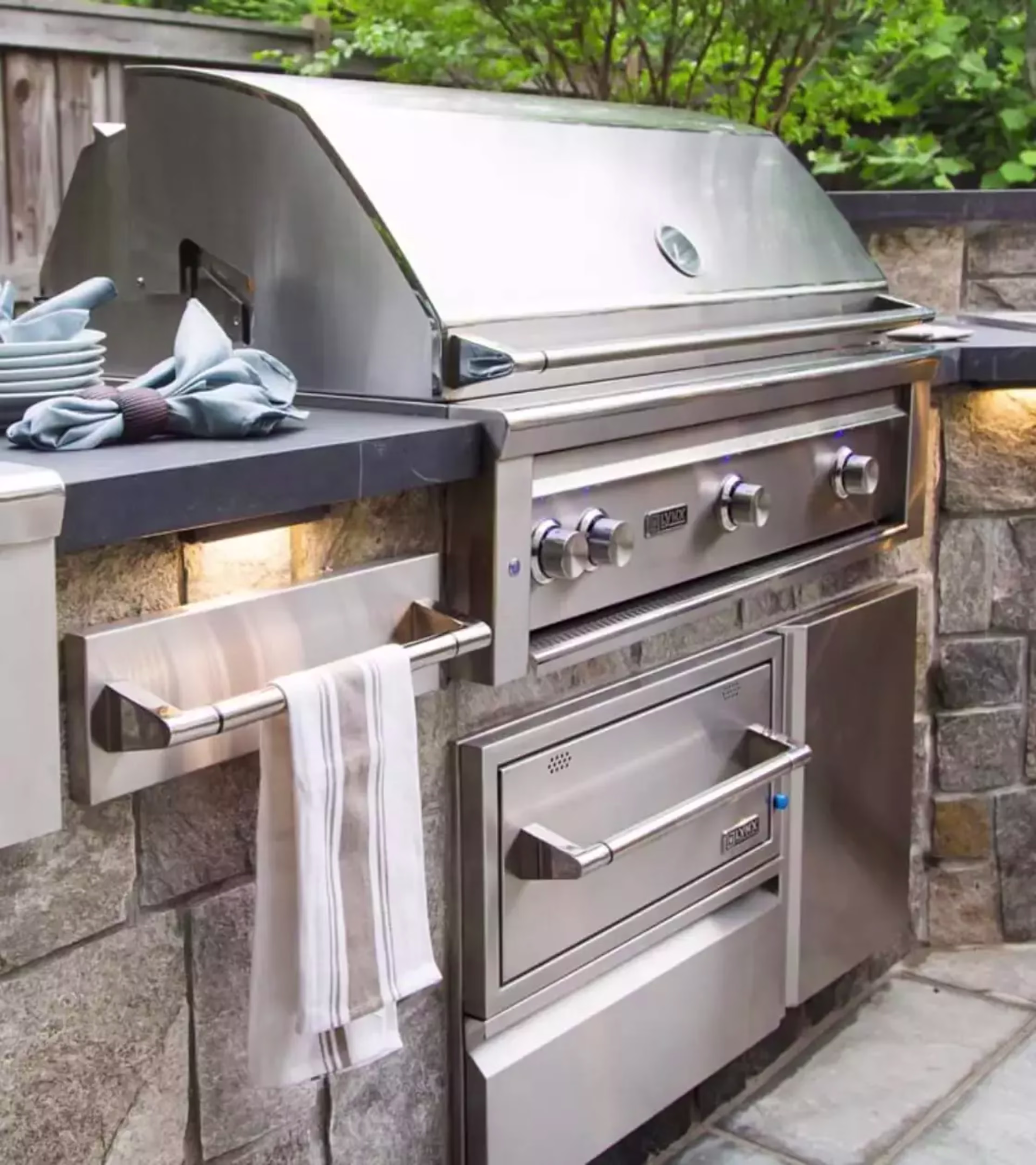 Natural gas grills image
