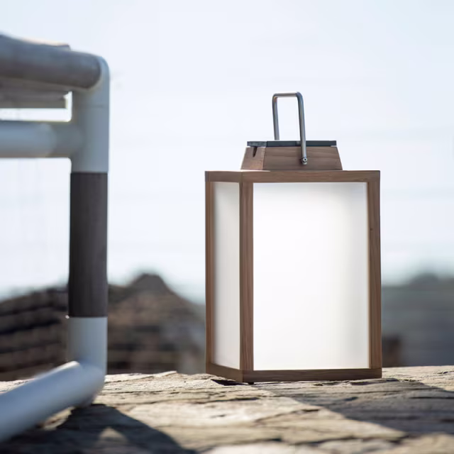 Les Jardins Tradition 16" Teak Solar LED Lantern