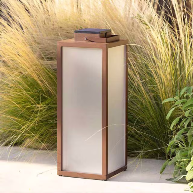 Les Jardins Tradition 25" Teak Solar LED Lantern