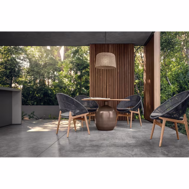 Gloster Kasha 47" Ceramic Round Dining Table