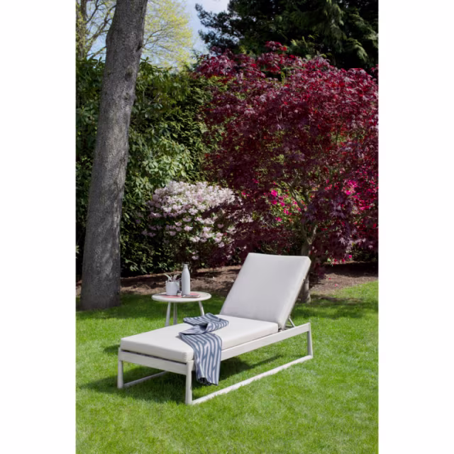 Ratana Park West Aluminum Adjustable Chaise Lounger