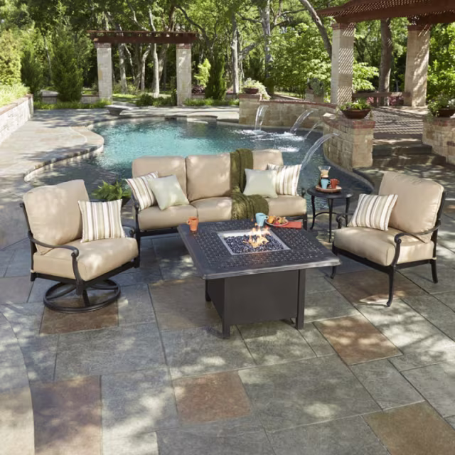 Woodard Wiltshire Aluminum Swivel Lounge Chair
