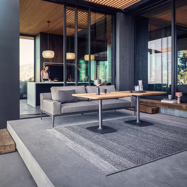 Gloster Grid 4-Piece Square Dining Set