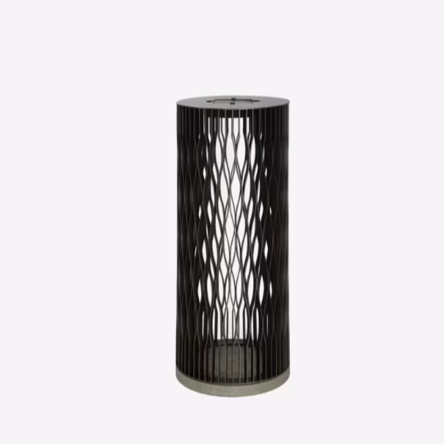 Les Jardins Dala 35" Aluminum Solar LED Lantern