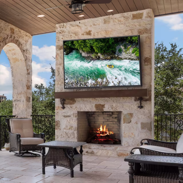 SunBriteTV 49" Veranda 4 Series - Smart Outdoor TV - Full Shade - 4K UHD HDR
