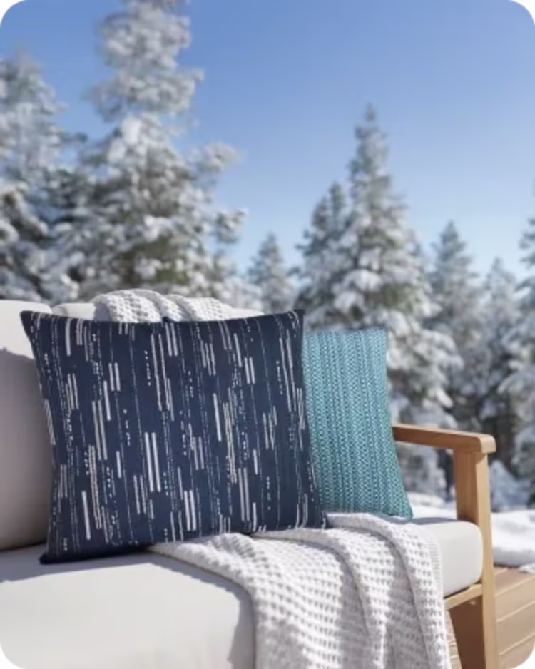 Shop Elaine Smith figure image