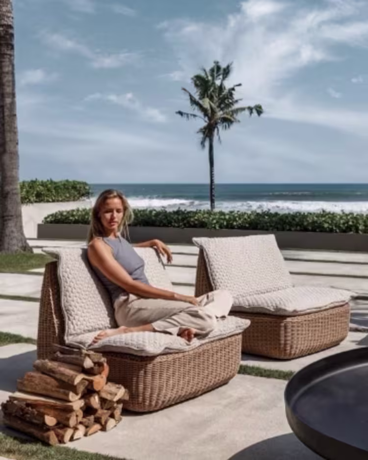 Shop Outdoor Lounging figure image