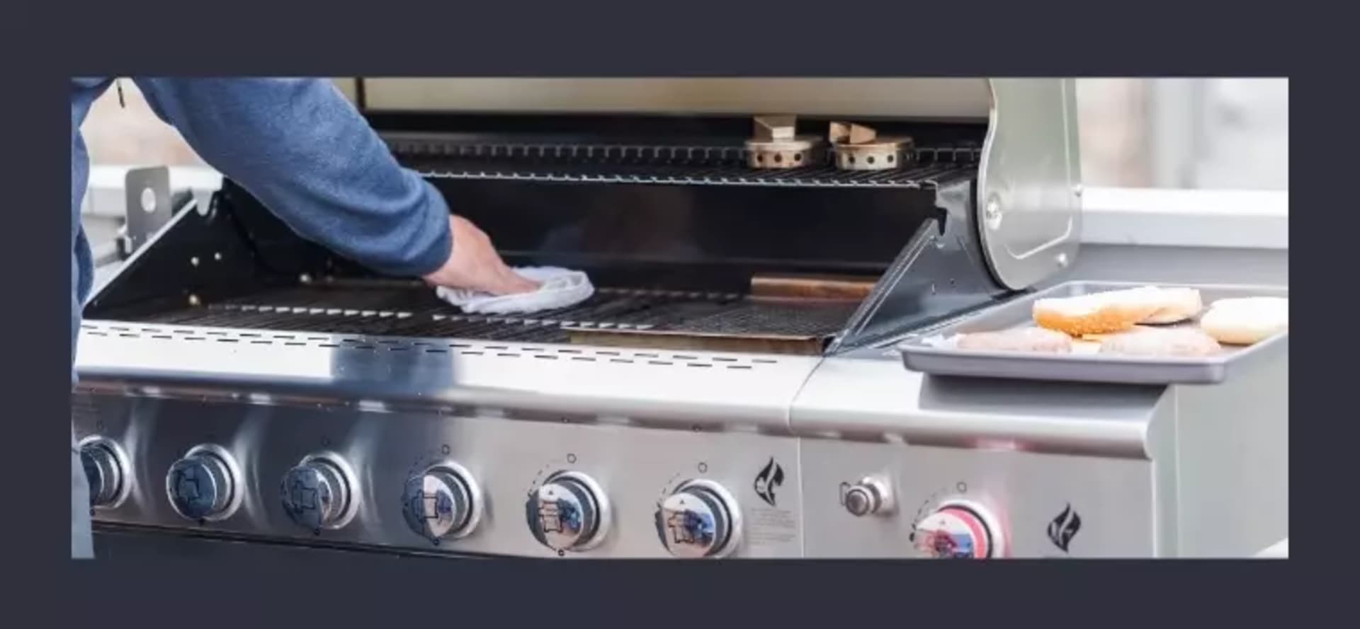 SEE ALSO: HOW TO CLEAN AN OUTDOOR GRILL LIKE A PRO