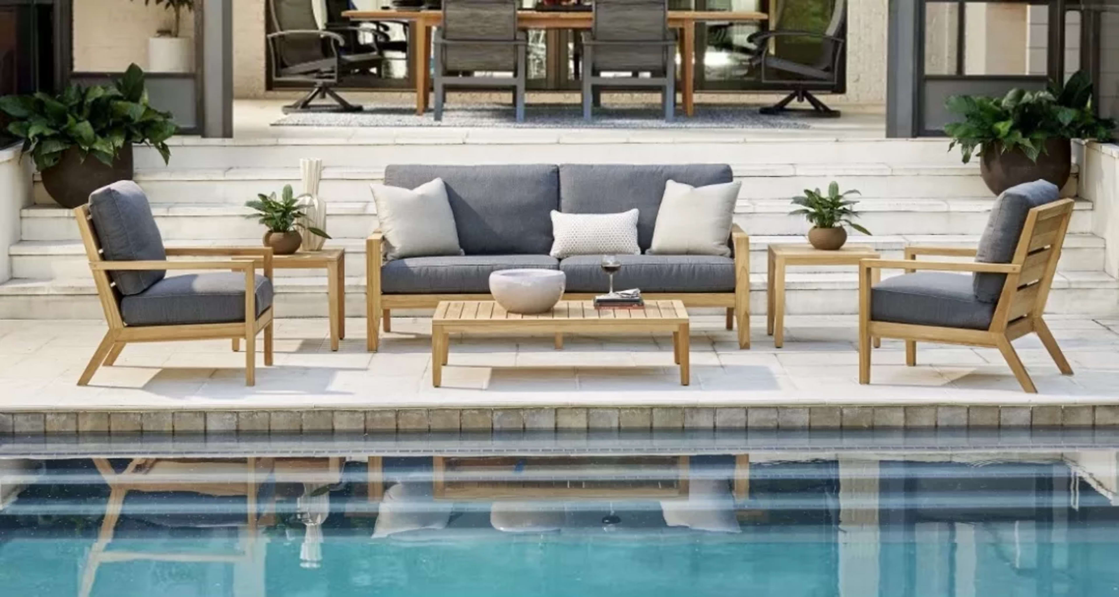 <p>Lane Venture’s outdoor furniture combines casual sophistication, timeless details, and enduring quality. High-quality, weather-resistant materials and finishes include powder-coated aluminum, woven synthetic wicker, grade-A teak, and outdoor upholstery that’s comfortable, functional, and easy to clean.</p>