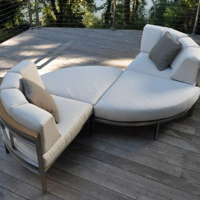 Kingsley Bate Tivoli 4-Piece Curved Outdoor Sectional Set