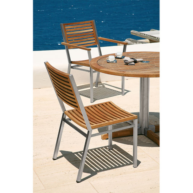 Barlow Tyrie Equinox 5-Piece Round Patio Dining Set