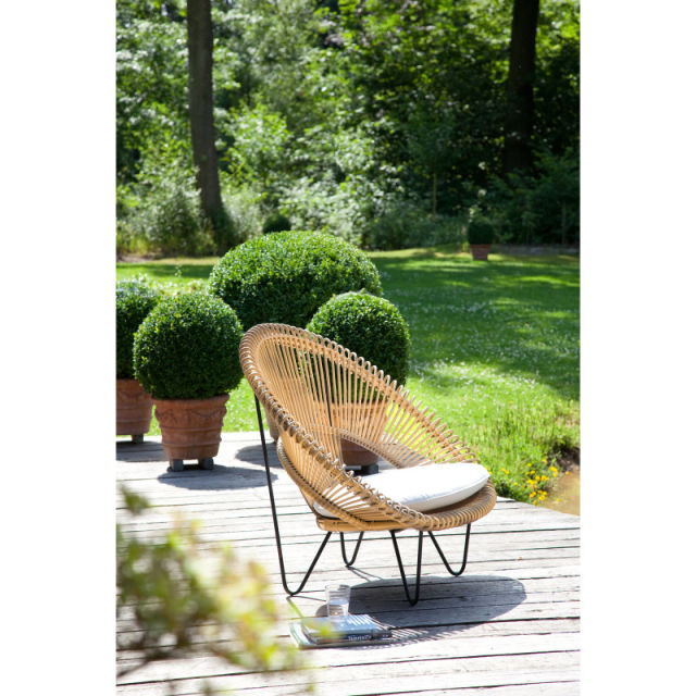 Vincent Sheppard Roy Aluminum Cocoon Chair