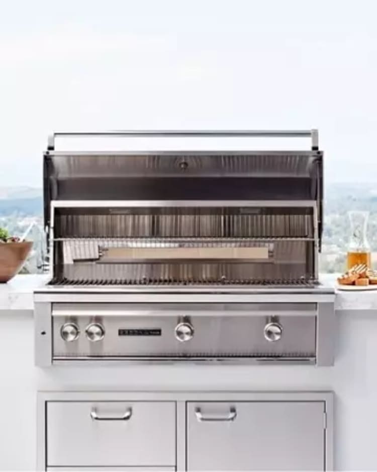 Lynx Grills Sedona 42” Built-In Gas Grill figure image