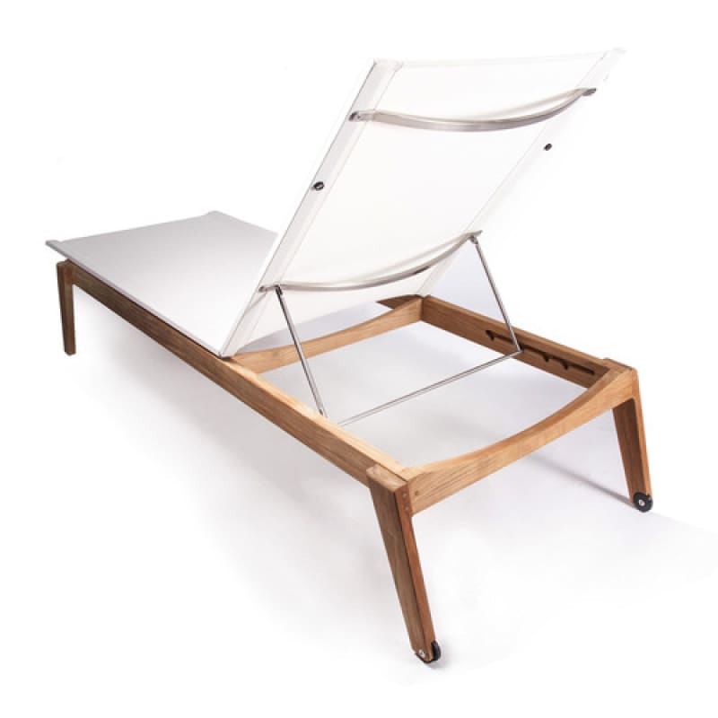 Premium Photo  Cozy outdoor chaise lounges with small simple flow AI  generated