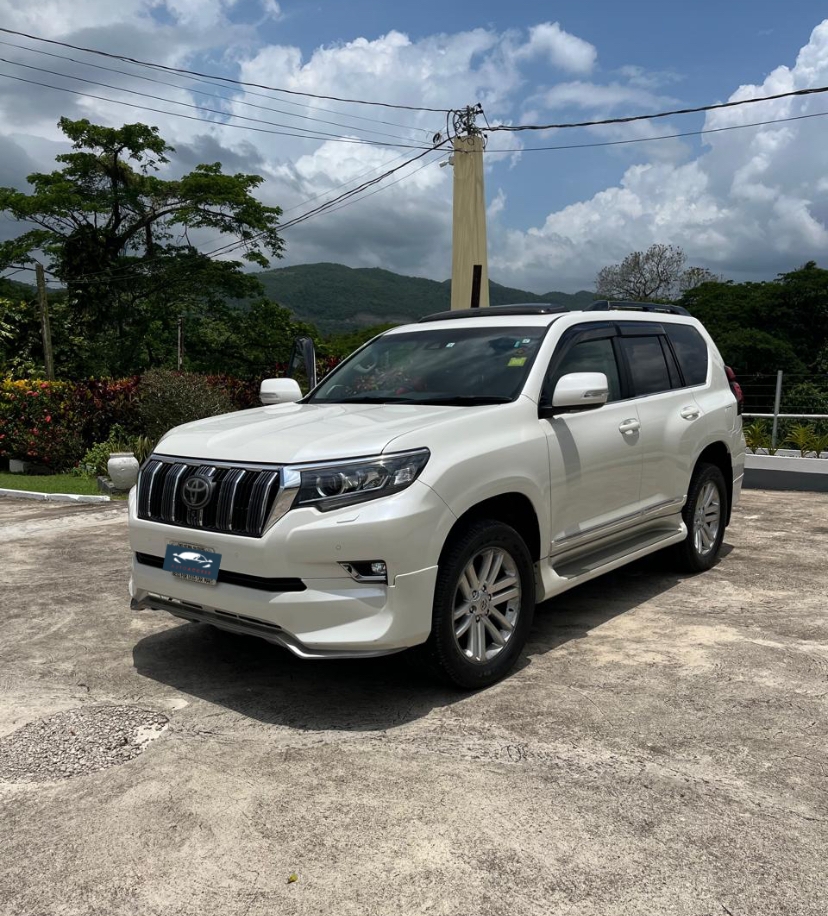 2018 Toyota Land Cruiser Prado