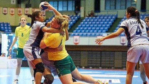 hannah-mouncey-3-480x327 hannah-mouncey-3-480x327