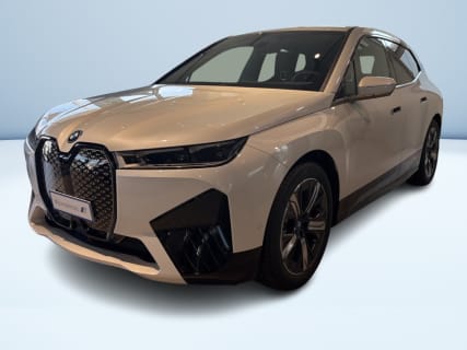 iX xDrive 40 M Sport iX xDrive 40 M Sport
