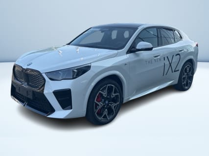 iX2 xDrive30 M Sport Pro iX2 xDrive30 M Sport Pro