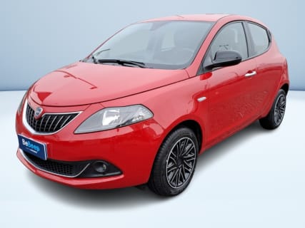 YPSILON 1.0 FIREFLY HYBRID GOLD S&S 70CV 5P.TI