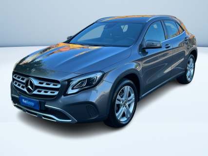 GLA 200 D SPORT 4MATIC AUTO