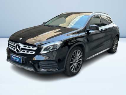 GLA 180 PREMIUM AUTO