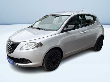 YPSILON 1.2 8V ELEFANTINO 69CV MY14