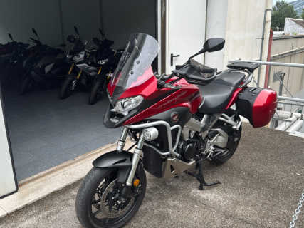 CROSSRUNNER 800 TRAVEL EDITION ABS MY15