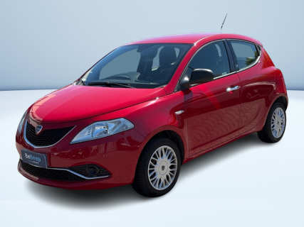 YPSILON 1.3 MJT SILVER S&S 95CV