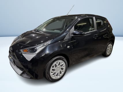 AYGO 5P 1.0 X-PLAY 72CV