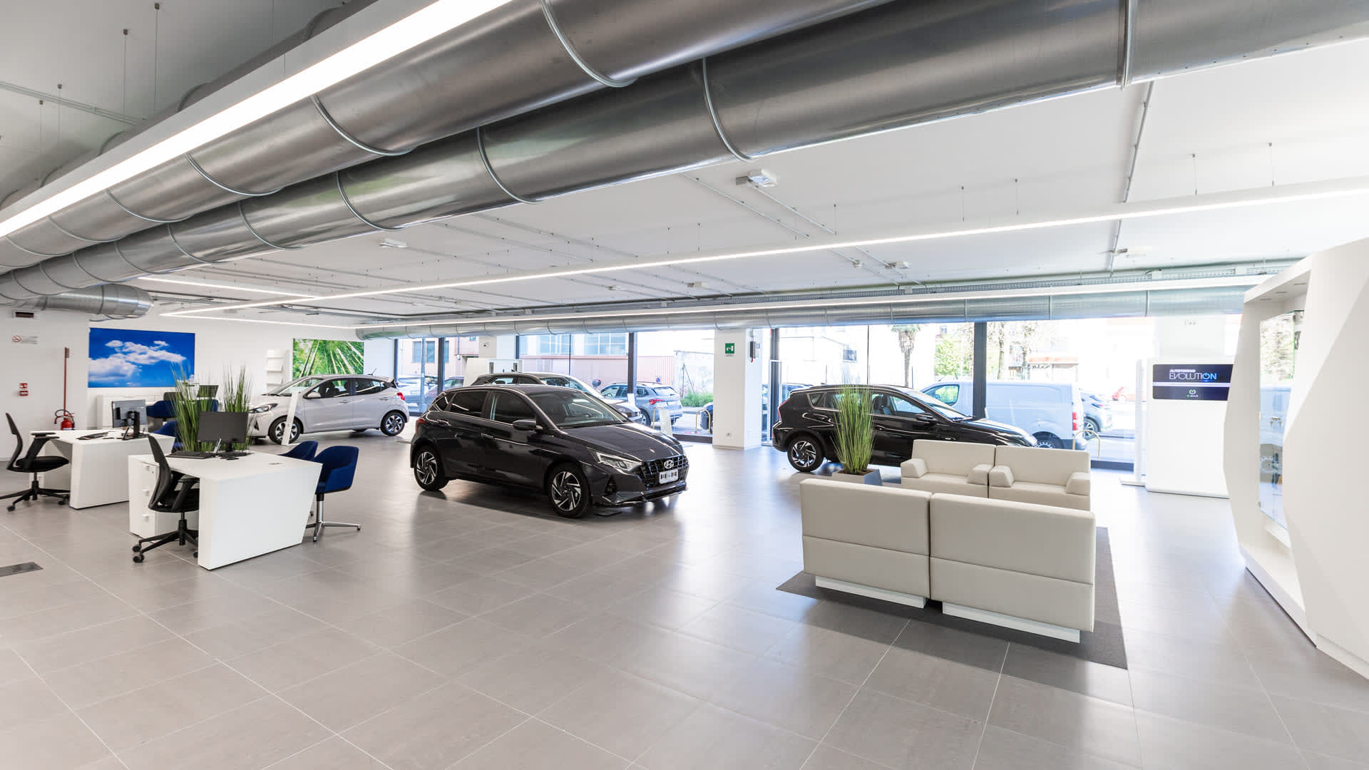 Filiale di Milano Cassinis interno Filiale di Milano Cassinis interno